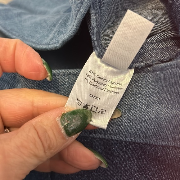 Venus Colorblock Flare Jeans - Picture 8 of 8